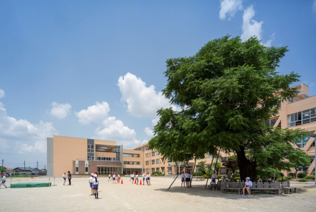 犬山市立楽田小学校